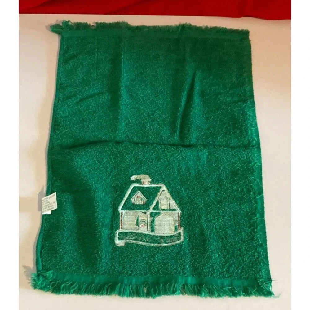 6 Christmas Finger Towel Set Embroidered Applique Holiday Winter Home Vintage